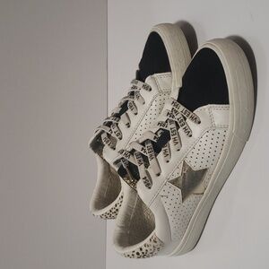 Vintage Havana Sneakers